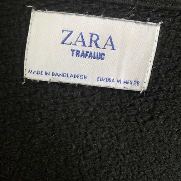 classic black sweater - Picture 2 of 2